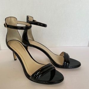 KENNETH COLE BLACK PATENT LEATHER HEELS 💄